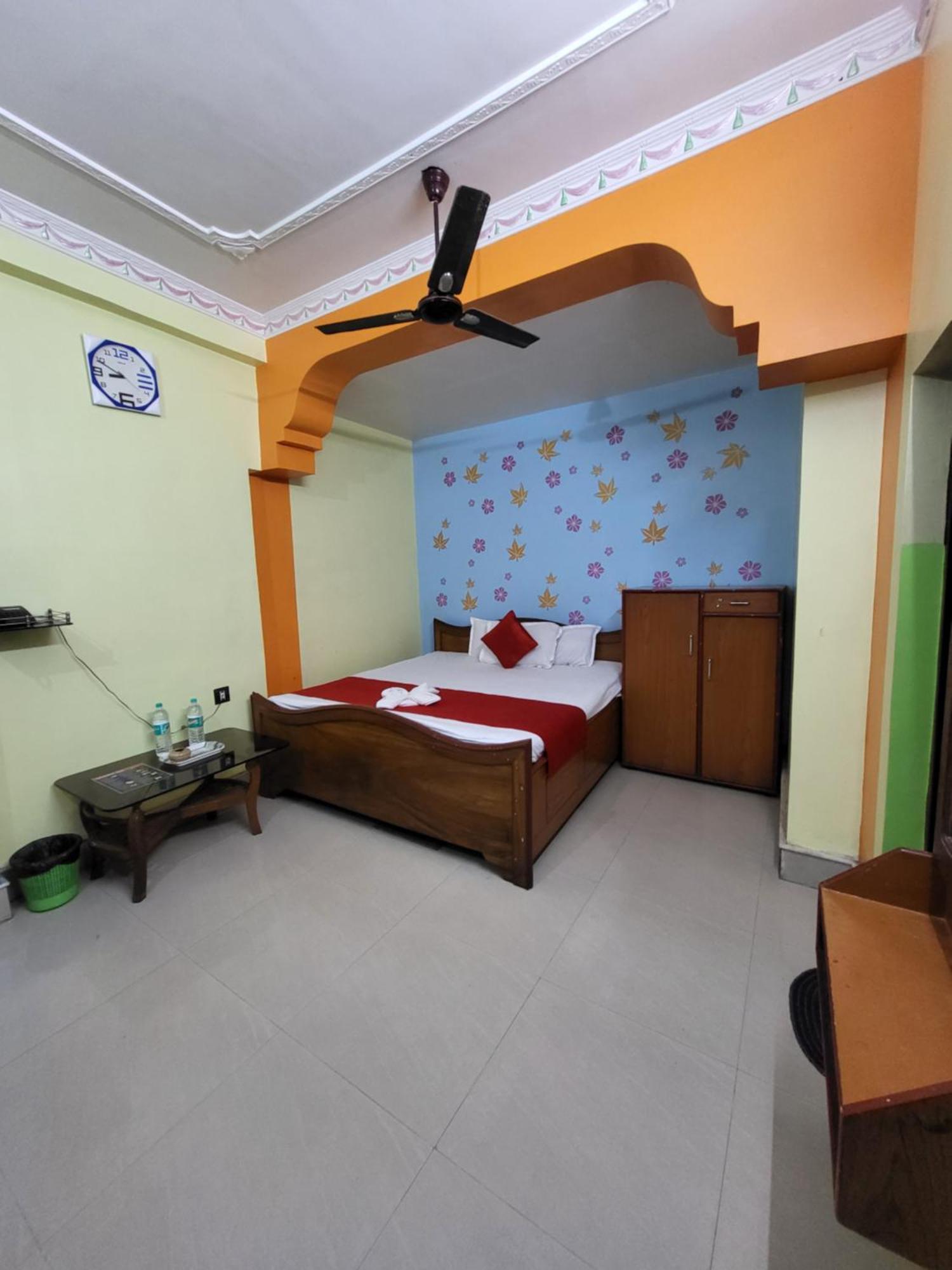 Abhishek Inn Дигха Экстерьер фото